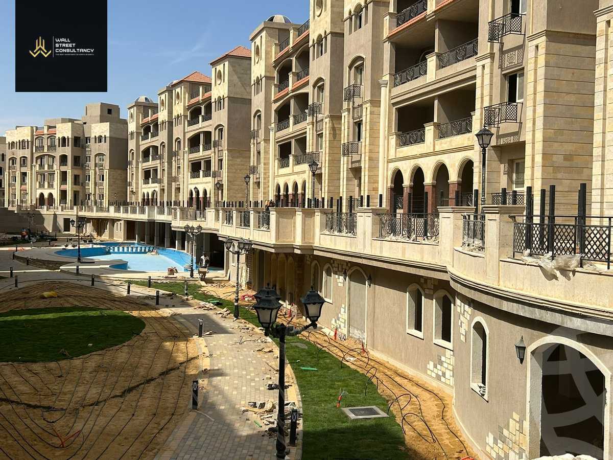 https://aqarmap.com.eg/en/listing/5512961-for-sale-cairo-new-cairo-compounds-rock-vera
