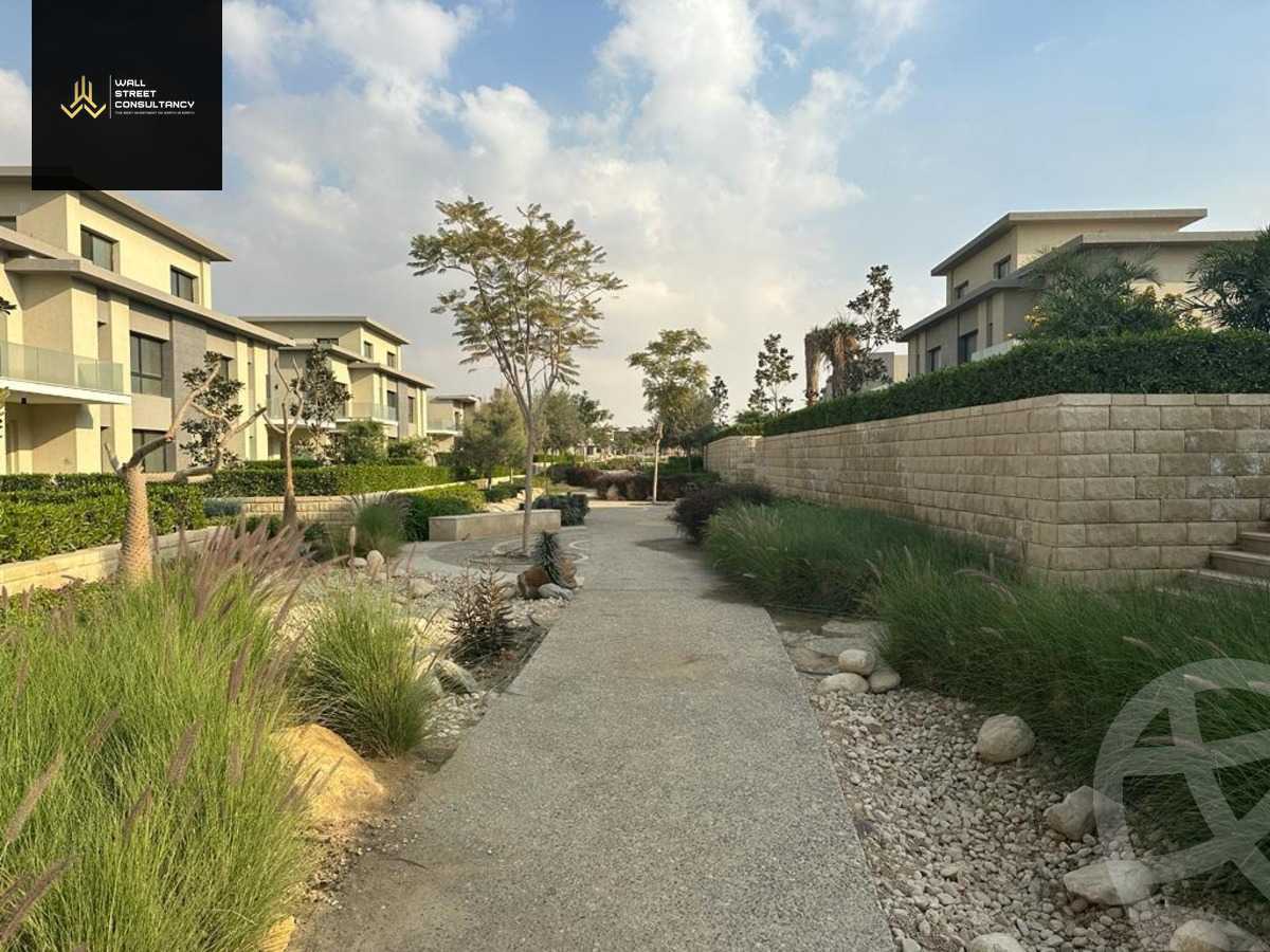 https://aqarmap.com.eg/en/listing/5633445-for-sale-cairo-new-cairo-compounds-swan-lake-the-phoenix-hassan-allam