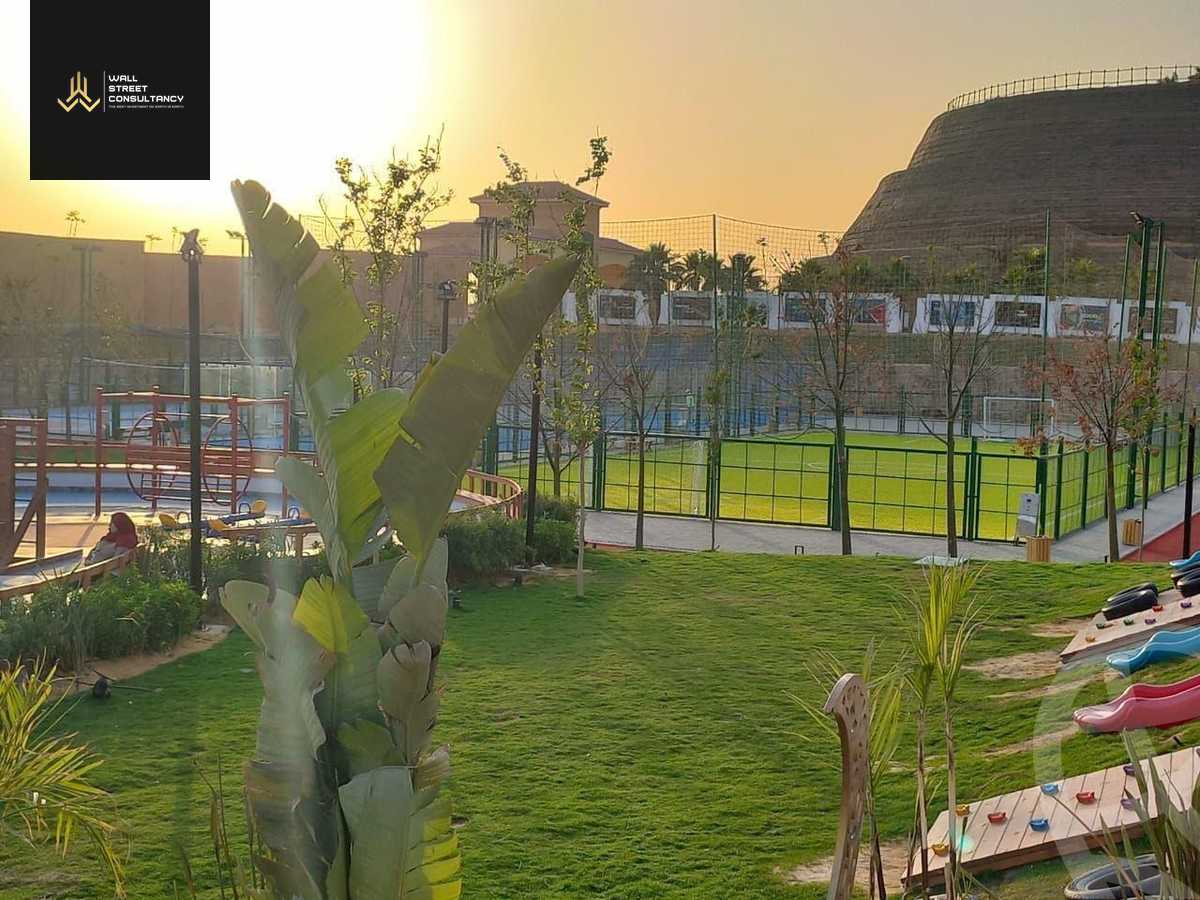 https://aqarmap.com.eg/en/listing/5507457-for-sale-cairo-new-cairo-compounds-stwn-ryzydns-by-ar-y-llttwyr