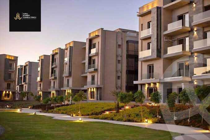 https://aqarmap.com.eg/en/listing/5509101-for-sale-cairo-new-cairo-compounds-moon-valley