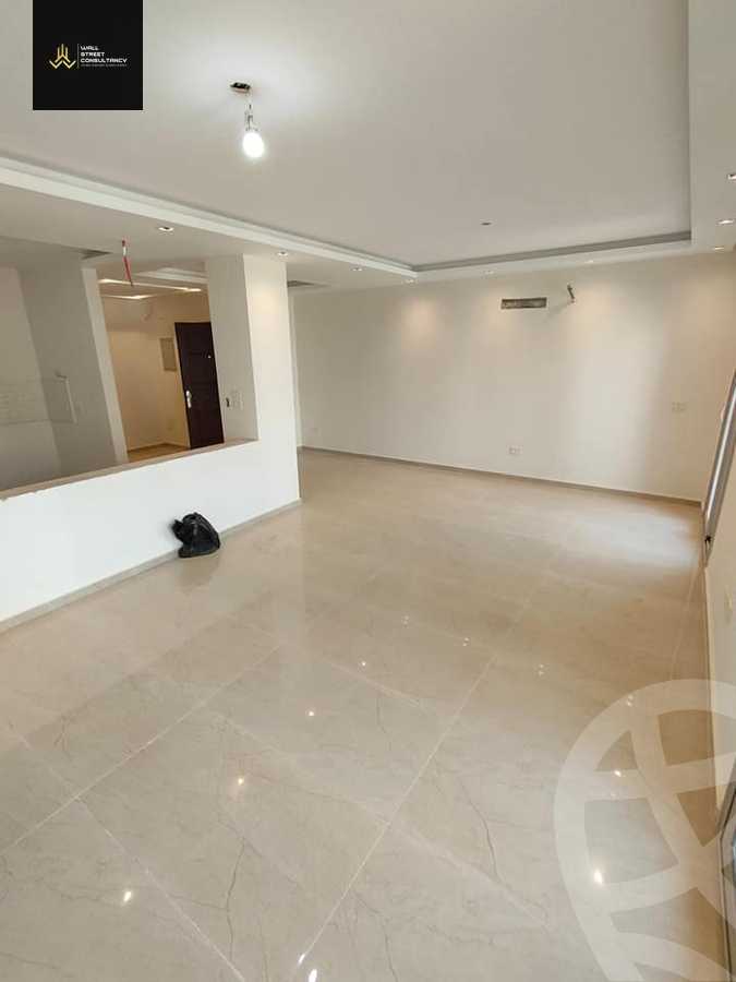 https://aqarmap.com.eg/en/listing/5509893-for-sale-cairo-new-cairo-compounds-galleria-moon-valley