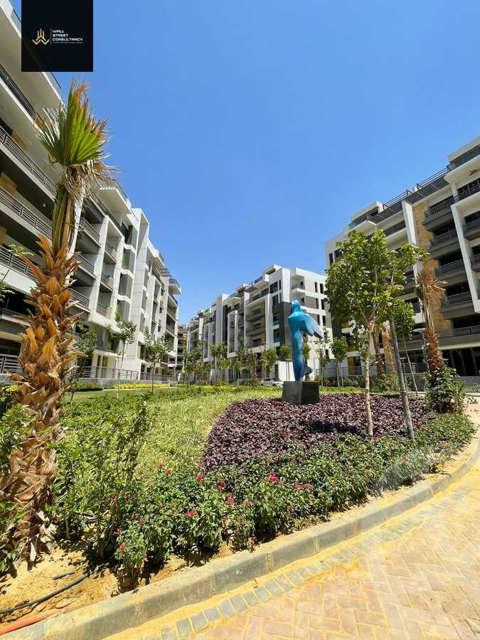 https://aqarmap.com.eg/en/listing/5525993-for-sale-cairo-new-cairo-compounds-the-icon-gardens-compound-style-home