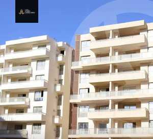 https://aqarmap.com.eg/ar/listing/5536825-for-sale-cairo-new-administrative-capital-r8-de-joya-4-compound-taj-misr