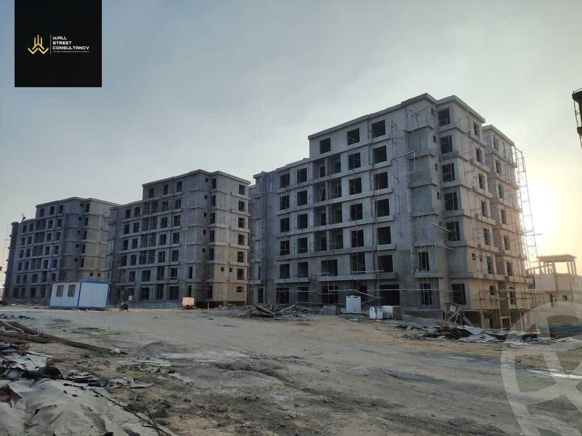 https://aqarmap.com.eg/en/listing/5540408-for-sale-cairo-new-cairo-compounds-kmbwnd-kryk-twn-il-cazar