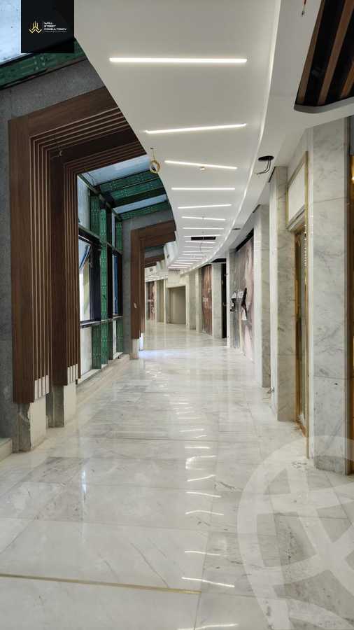 https://aqarmap.com.eg/en/listing/5662560-for-sale-cairo-new-cairo-compounds-rock-gold-mall-el-batal