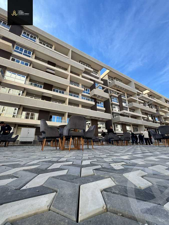 https://aqarmap.com.eg/en/listing/5664550-for-sale-cairo-new-administrative-capital-r7-scenario