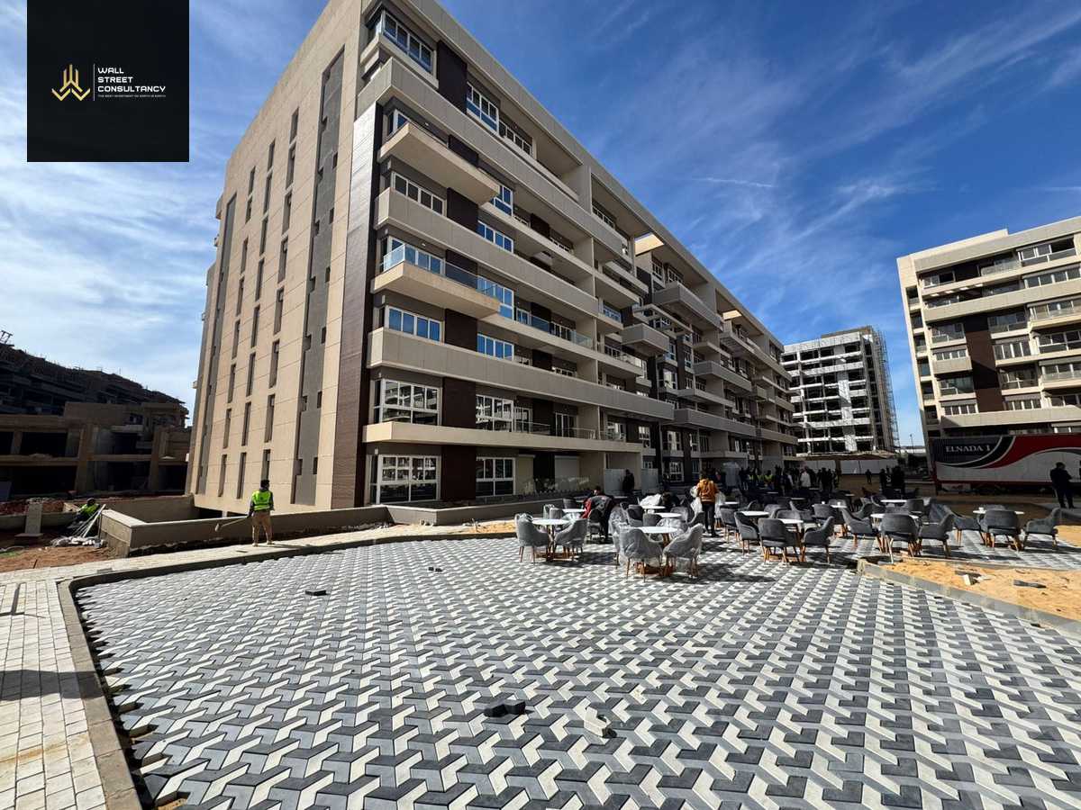 https://aqarmap.com.eg/en/listing/5664550-for-sale-cairo-new-administrative-capital-r7-scenario