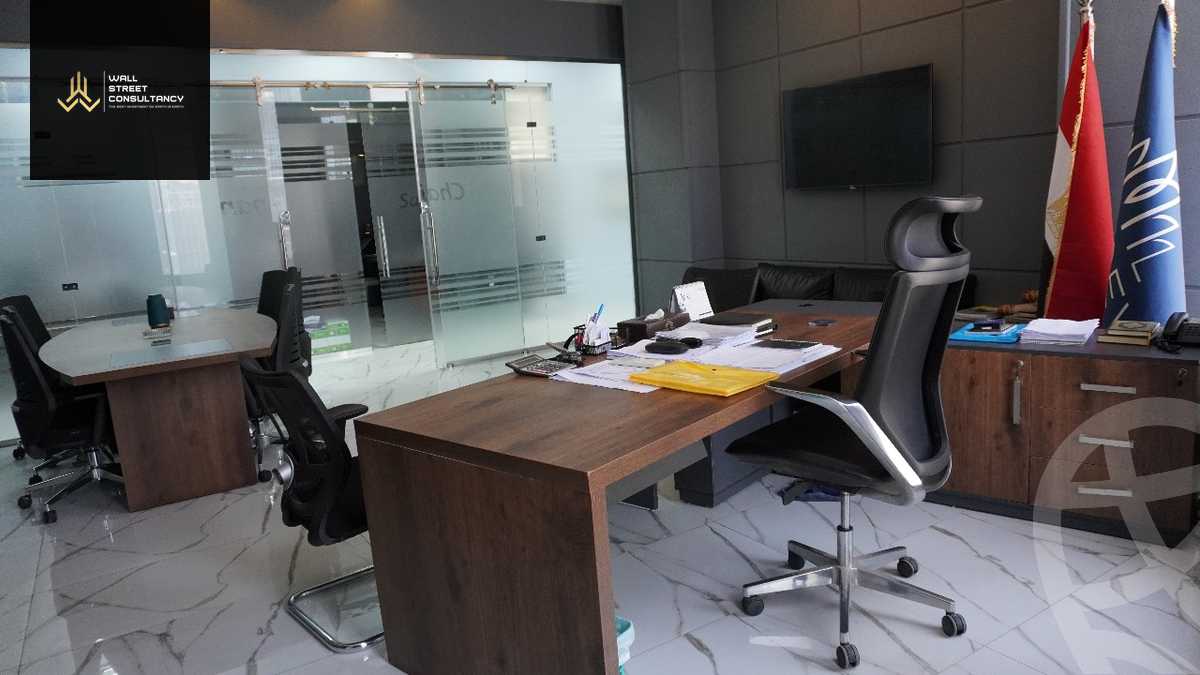 https://aqarmap.com.eg/en/listing/5695691-for-sale-cairo-new-cairo-90th-street-south-teseen-st