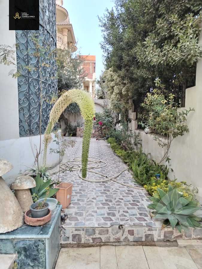 https://aqarmap.com.eg/ar/listing/5842864-for-sale-cairo-al-oubour-el-hay-el-sades-imam-abo-hanifa-el-noaman-st