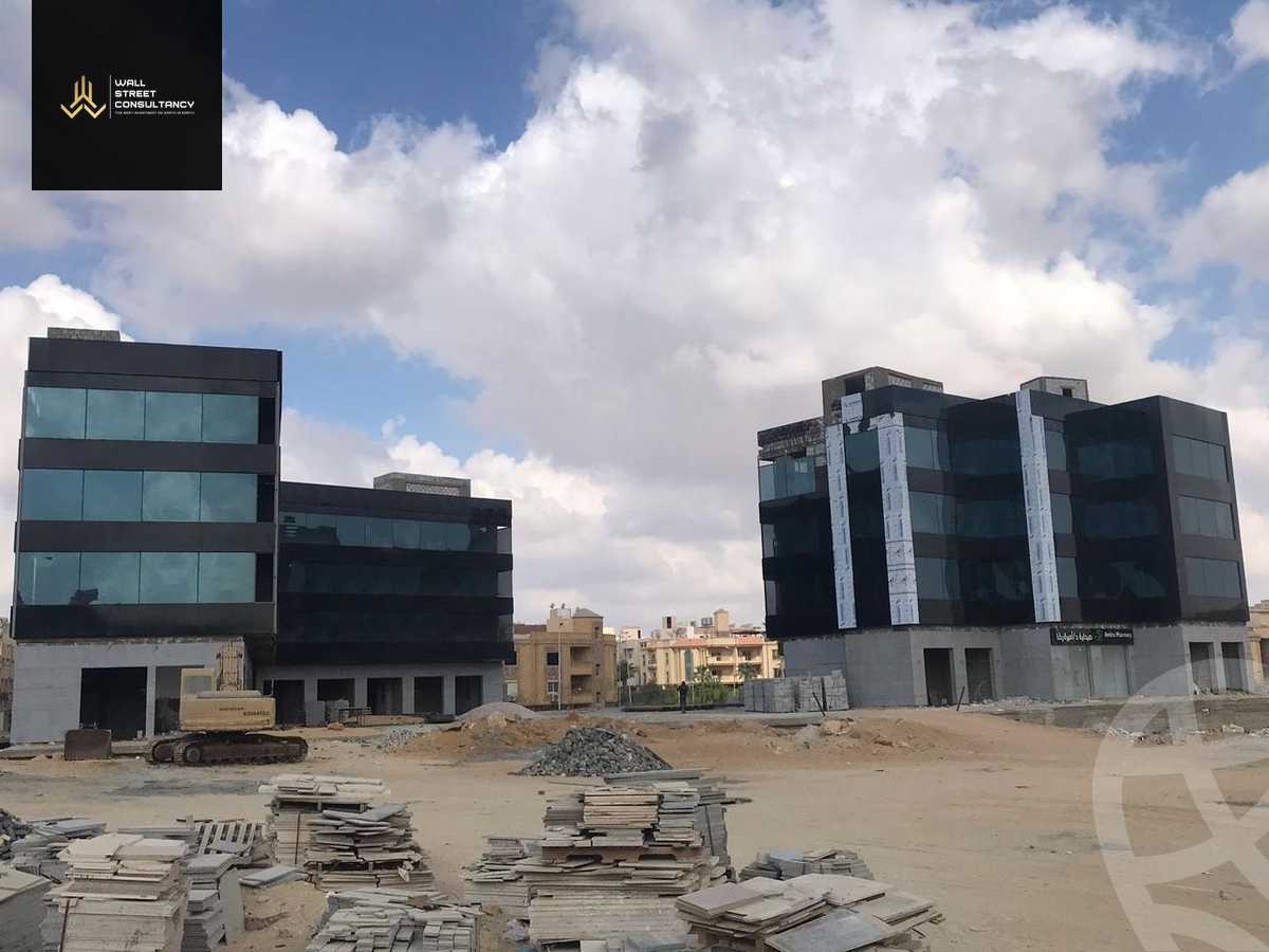 https://aqarmap.com.eg/en/listing/5846902-for-sale-cairo-new-cairo-compounds-rio-mall