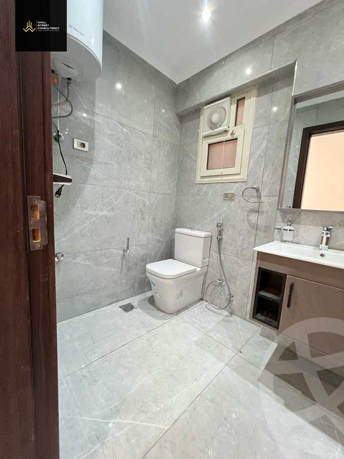 https://aqarmap.com.eg/en/listing/5851324-for-sale-cairo-new-cairo-compounds-mwrd-fq-llttwyr