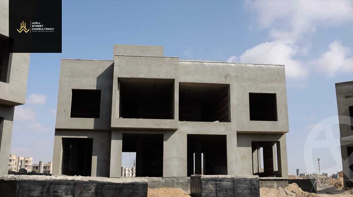 https://aqarmap.com.eg/en/listing/5854948-for-sale-cairo-new-cairo-lmstqbl-syty-compounds-rosail-city-compound-khaled-sabry-holding