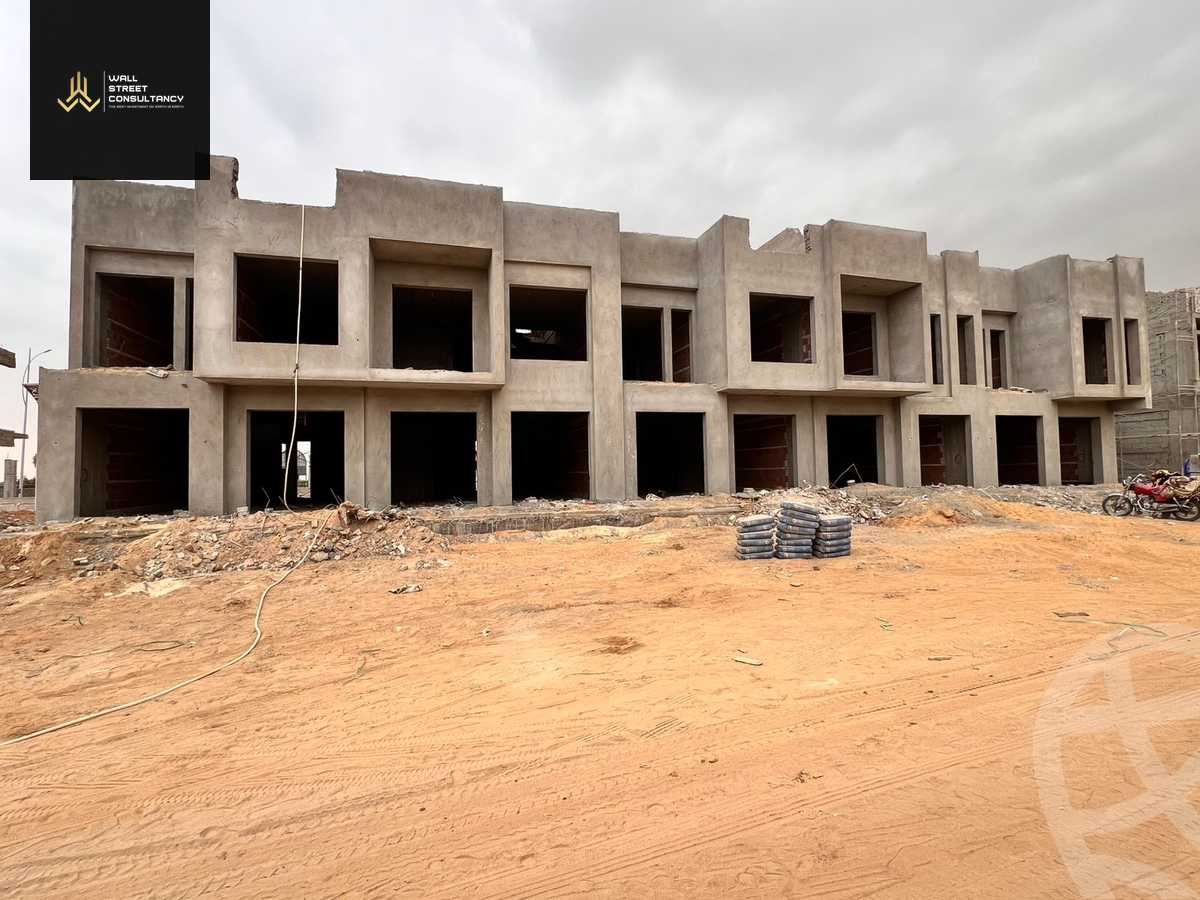 https://aqarmap.com.eg/en/listing/5854948-for-sale-cairo-new-cairo-lmstqbl-syty-compounds-rosail-city-compound-khaled-sabry-holding