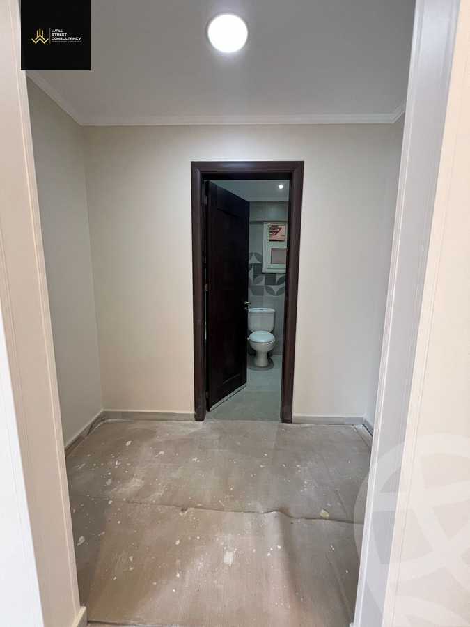 https://aqarmap.com.eg/ar/listing/5855604-for-sale-cairo-new-cairo-compounds-mwrd-fq-llttwyr
