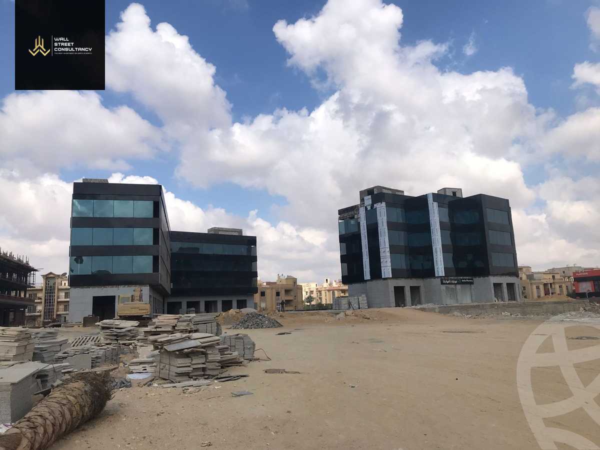 https://aqarmap.com.eg/ar/listing/5860903-for-sale-cairo-new-cairo-compounds-rio-mall