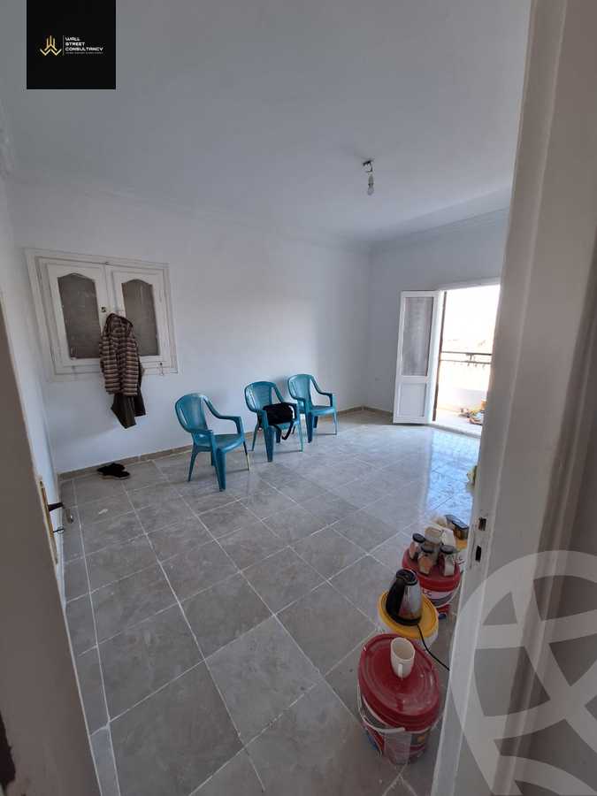 https://aqarmap.com.eg/ar/listing/6155858-for-sale-cairo-new-cairo-first-settlement-neighbourhood-7-el-shaheed-abdul-aziz-atef-st
