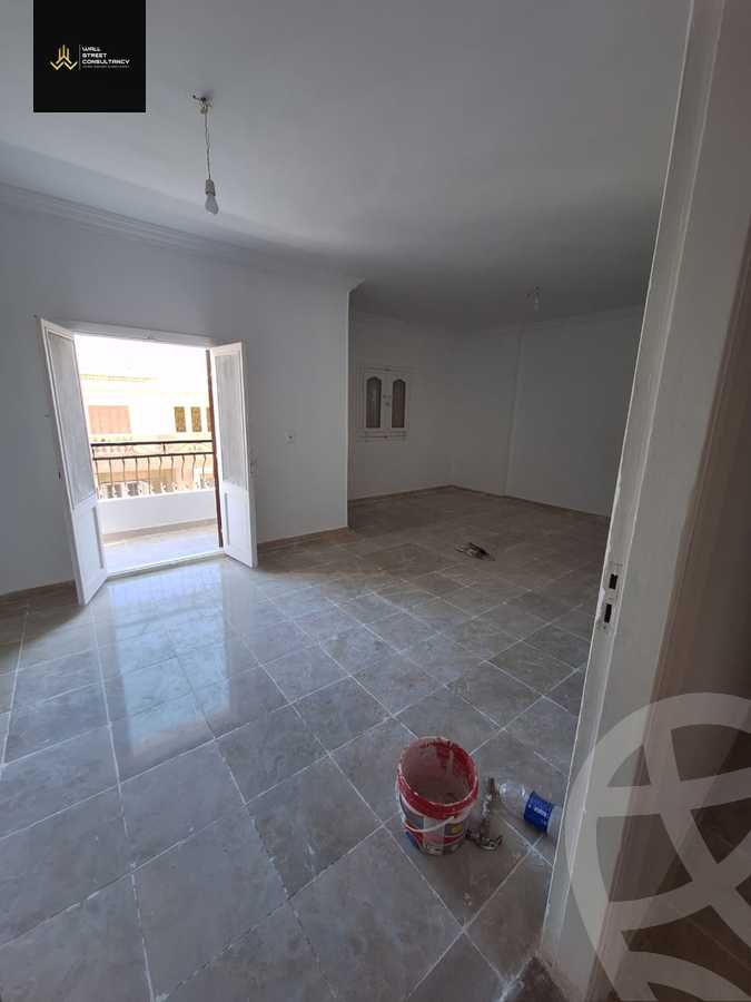 https://aqarmap.com.eg/ar/listing/6155858-for-sale-cairo-new-cairo-first-settlement-neighbourhood-7-el-shaheed-abdul-aziz-atef-st