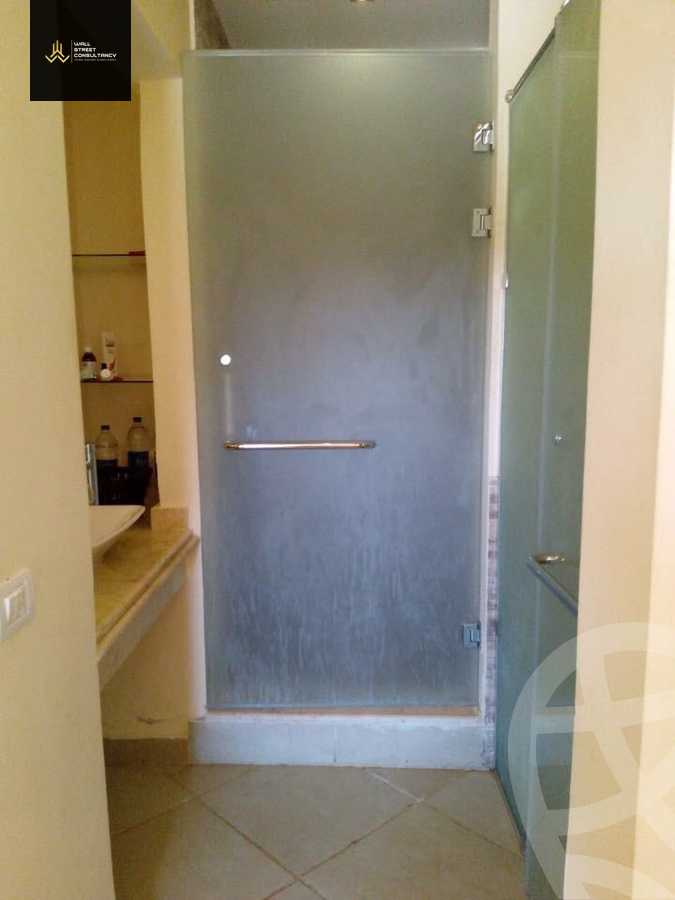 https://aqarmap.com.eg/ar/listing/6156252-for-sale-cairo-el-shorouk-lhy-lthlth-shrq-neighbourhood-6-ahmed-farid-st