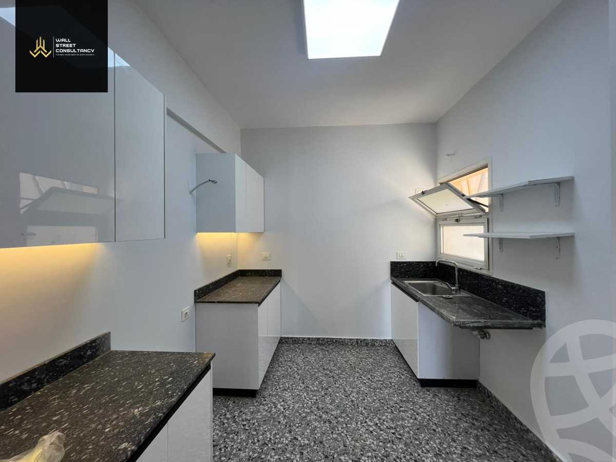 https://aqarmap.com.eg/ar/listing/6191343-for-rent-cairo-new-cairo-compounds-hyde-park-centre-ville-hyde-park