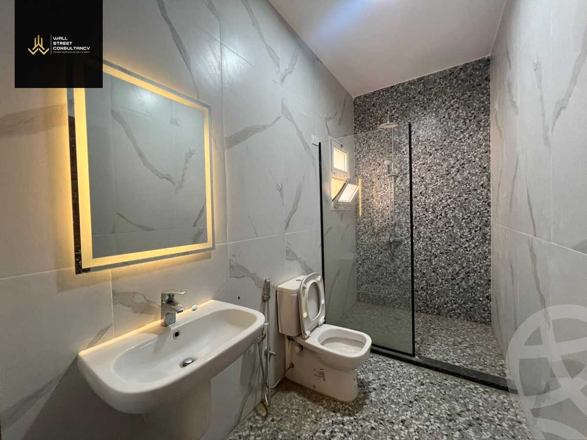 https://aqarmap.com.eg/ar/listing/6191343-for-rent-cairo-new-cairo-compounds-hyde-park-centre-ville-hyde-park