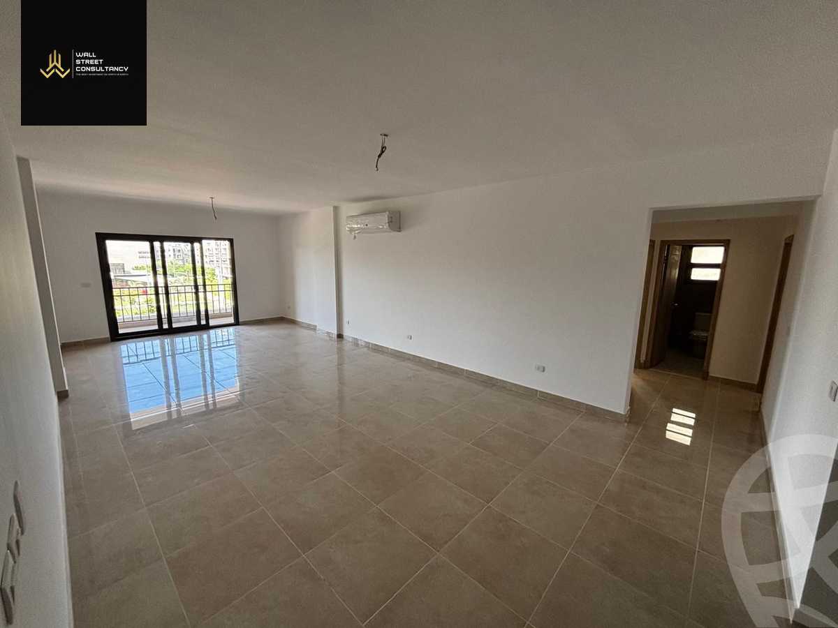 https://aqarmap.com.eg/ar/listing/6205532-for-rent-cairo-new-cairo-compounds-fifth-square