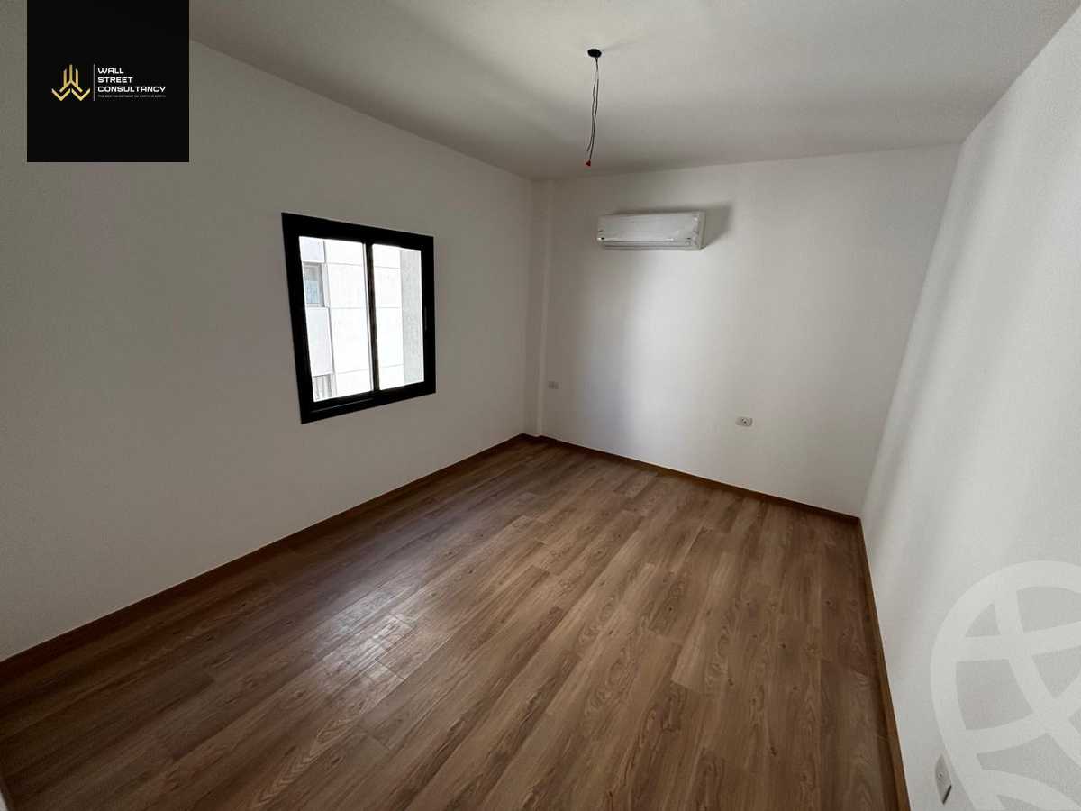 https://aqarmap.com.eg/ar/listing/6205532-for-rent-cairo-new-cairo-compounds-fifth-square