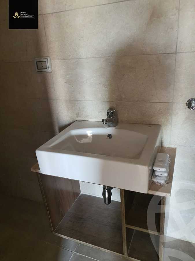 https://aqarmap.com.eg/en/listing/6205889-for-sale-cairo-new-cairo-compounds-fifth-square