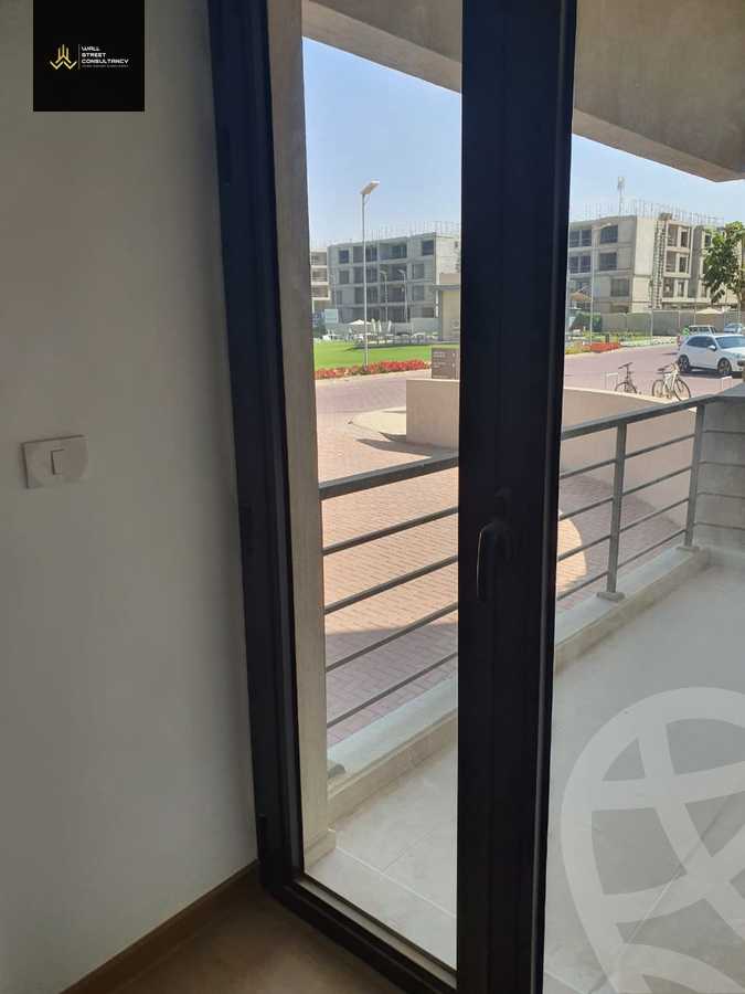 https://aqarmap.com.eg/en/listing/6205889-for-sale-cairo-new-cairo-compounds-fifth-square