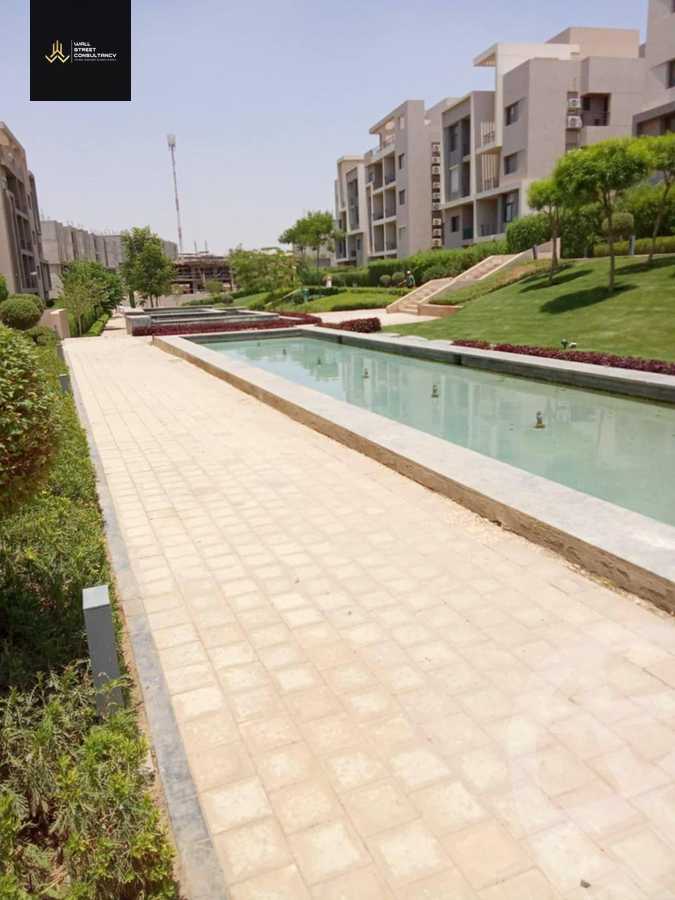 https://aqarmap.com.eg/en/listing/6234629-for-sale-cairo-new-cairo-compounds-fifth-square