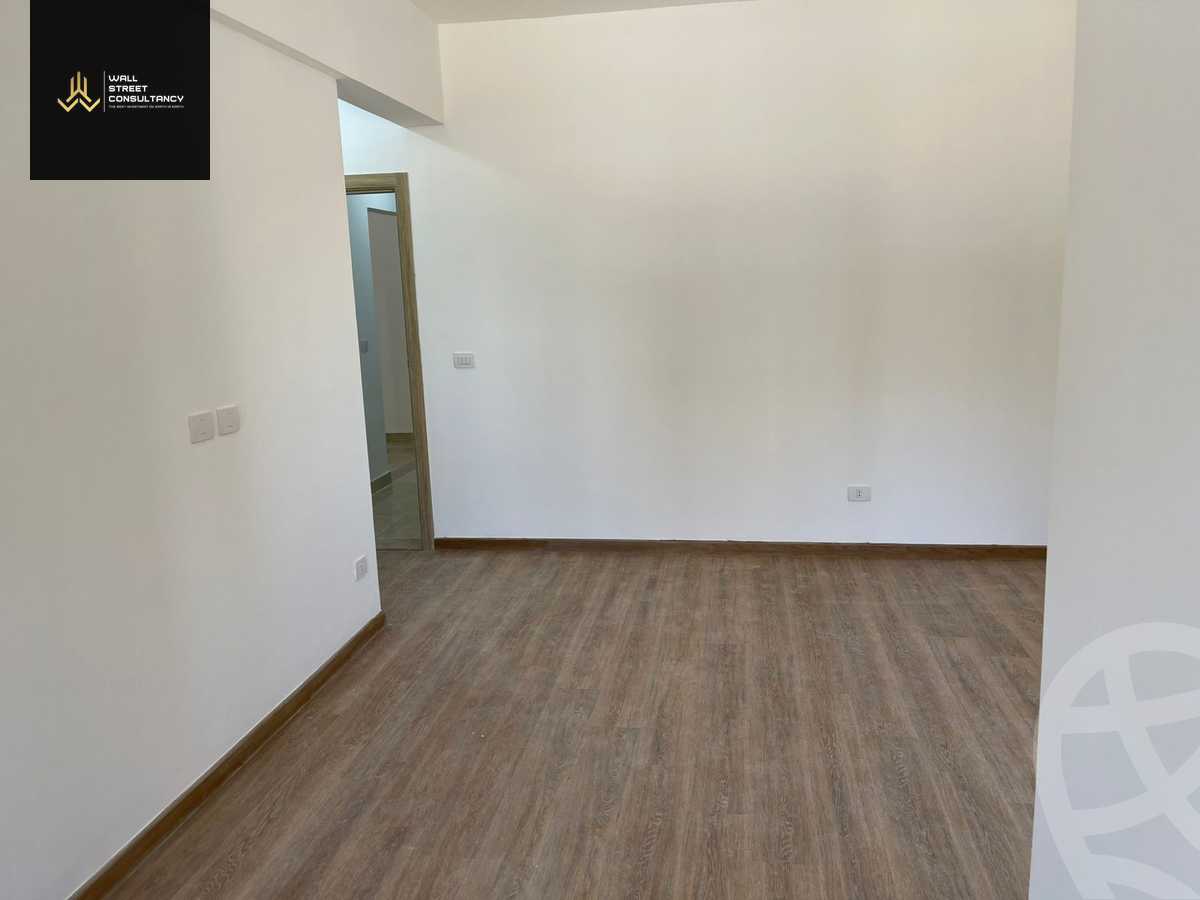 https://aqarmap.com.eg/ar/listing/6257243-for-sale-cairo-new-cairo-compounds-fifth-square