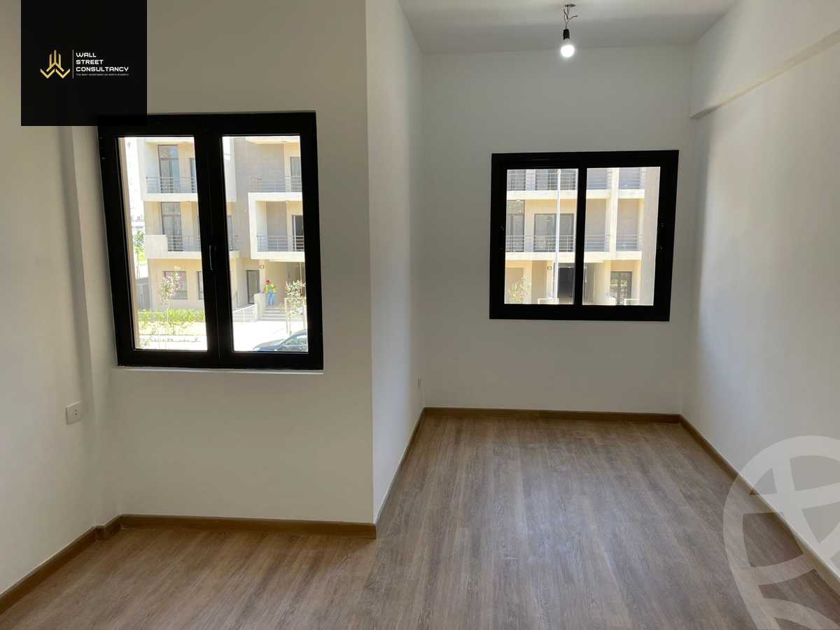 https://aqarmap.com.eg/ar/listing/6257243-for-sale-cairo-new-cairo-compounds-fifth-square