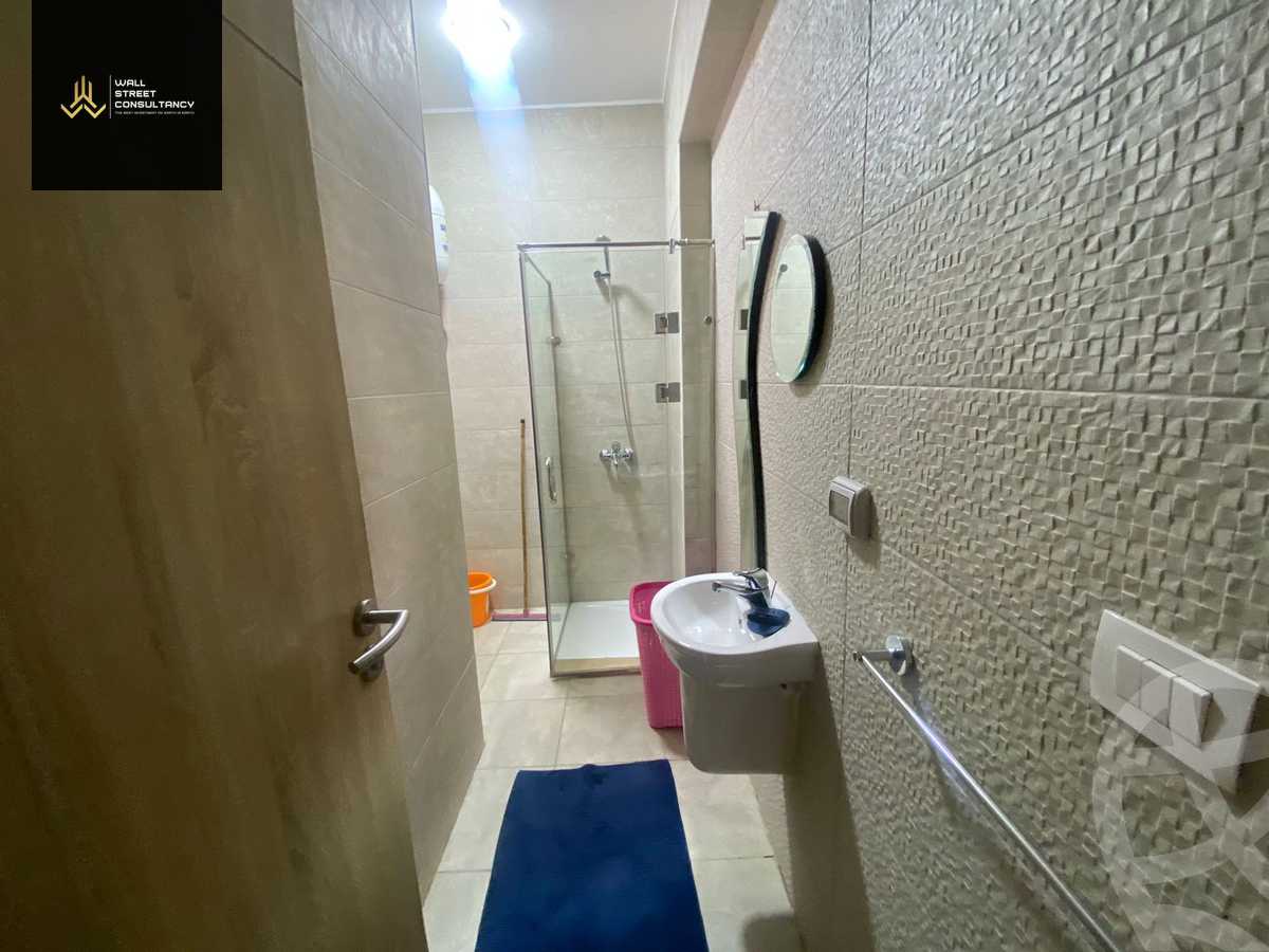 https://aqarmap.com.eg/ar/listing/6257304-for-rent-cairo-new-cairo-compounds-fifth-square