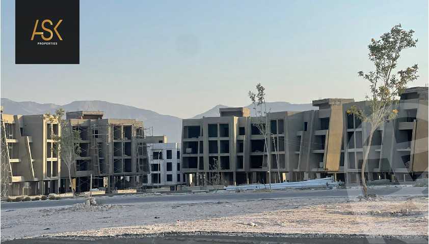 https://aqarmap.com.eg/ar/listing/3696809-for-sale-ain-elsokhna-mdyn-ljll-ljdyd-byrmydz-sky-syty