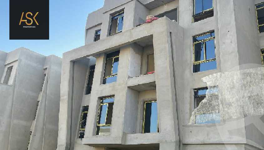 https://aqarmap.com.eg/ar/listing/3696809-for-sale-ain-elsokhna-mdyn-ljll-ljdyd-byrmydz-sky-syty