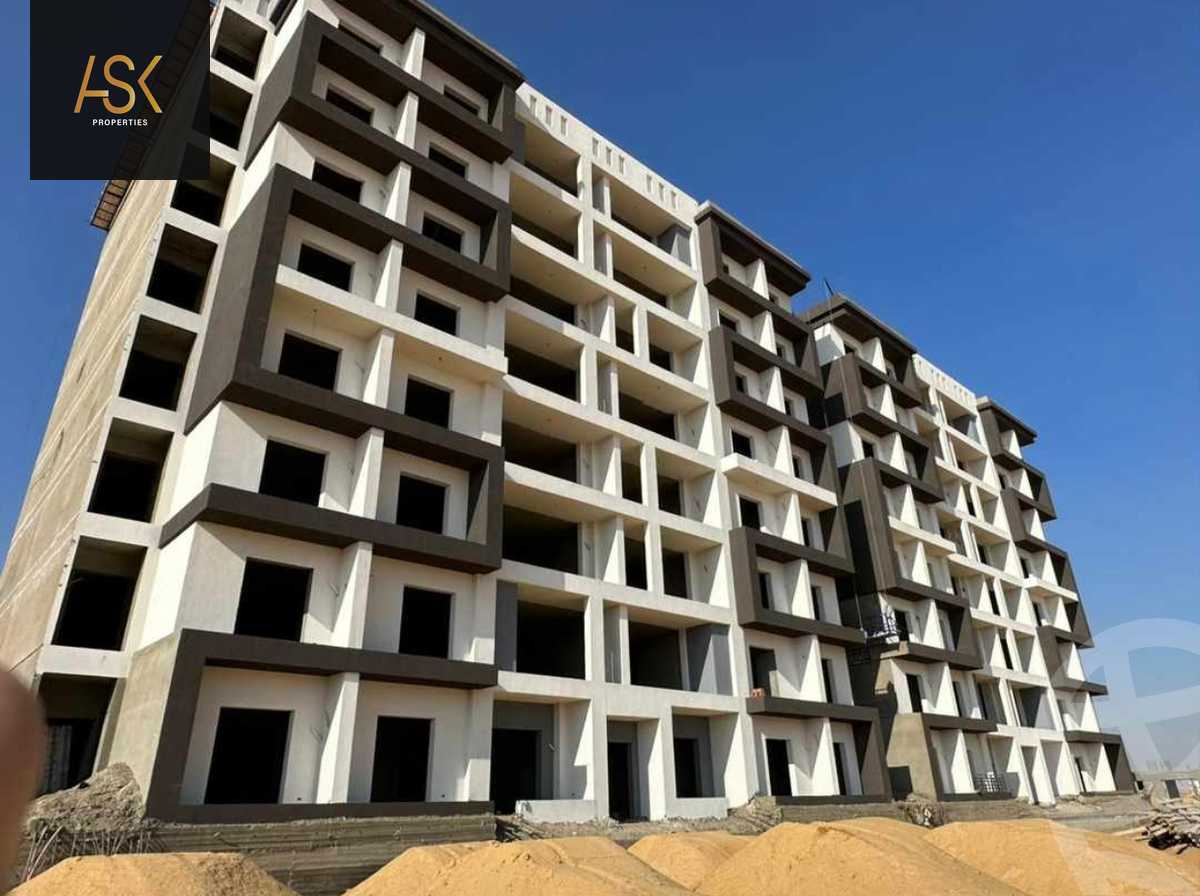 https://aqarmap.com.eg/en/listing/3739790-for-sale-cairo-new-administrative-capital-r7-kmbwnd-dh-syty-fly-yjy-mstr