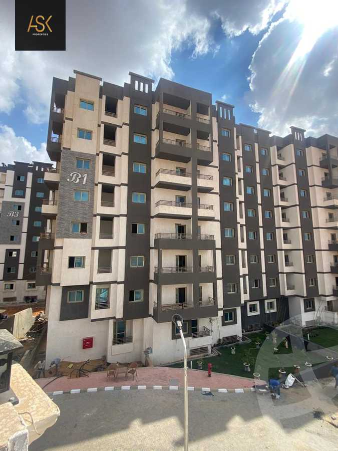 https://aqarmap.com.eg/ar/listing/3753287-for-sale-cairo-new-administrative-capital-r7-le-ciel