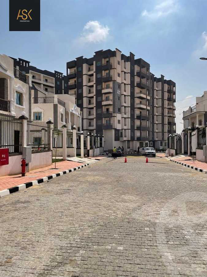 https://aqarmap.com.eg/ar/listing/3753287-for-sale-cairo-new-administrative-capital-r7-le-ciel
