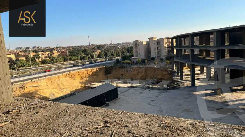 https://aqarmap.com.eg/en/listing/3800122-for-sale-cairo-new-cairo-compounds-revolve-mall-eight-developments