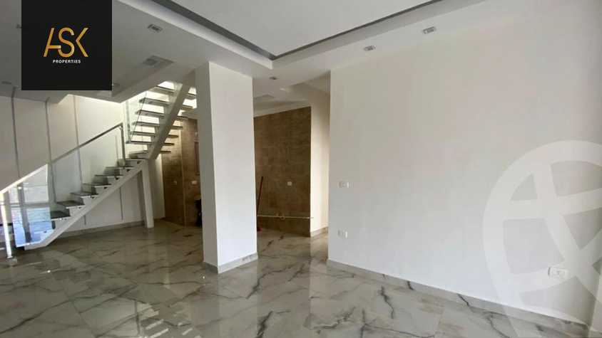 https://aqarmap.com.eg/ar/listing/3999851-for-sale-cairo-new-cairo-compounds-galleria-moon-valley
