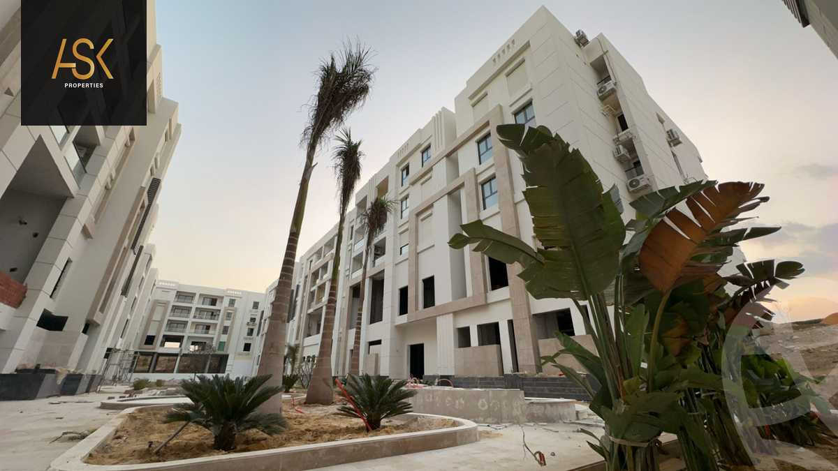 https://aqarmap.com.eg/ar/listing/4747979-for-sale-cairo-heliopolis-compounds-kmbwnd-flwry-shyrtwn-bnyn-llttwyr