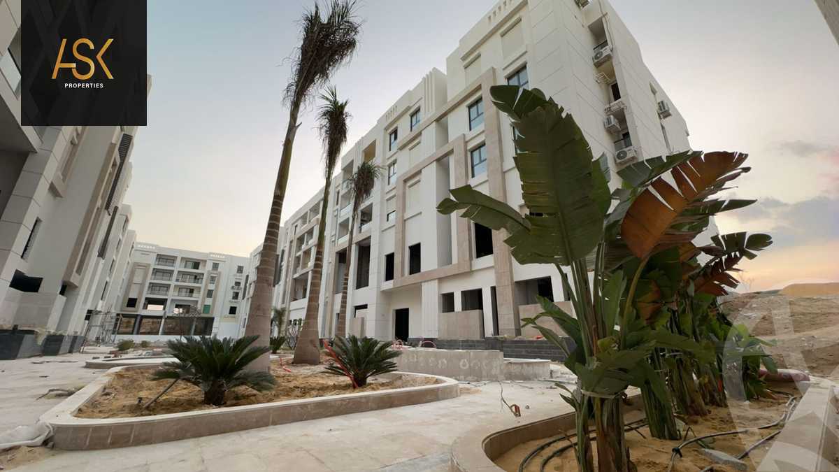 https://aqarmap.com.eg/ar/listing/4747979-for-sale-cairo-heliopolis-compounds-kmbwnd-flwry-shyrtwn-bnyn-llttwyr