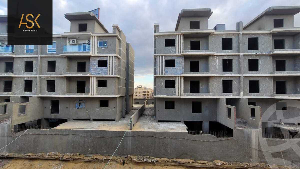 https://aqarmap.com.eg/en/listing/5439759-for-sale-cairo-6th-of-october-compounds-pyramids-wales-compound-al-basha-developments