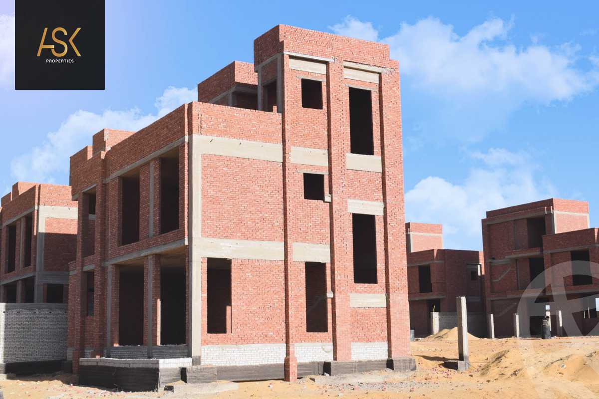 https://aqarmap.com.eg/ar/listing/5619238-for-sale-cairo-el-sheikh-zayed-city-compounds