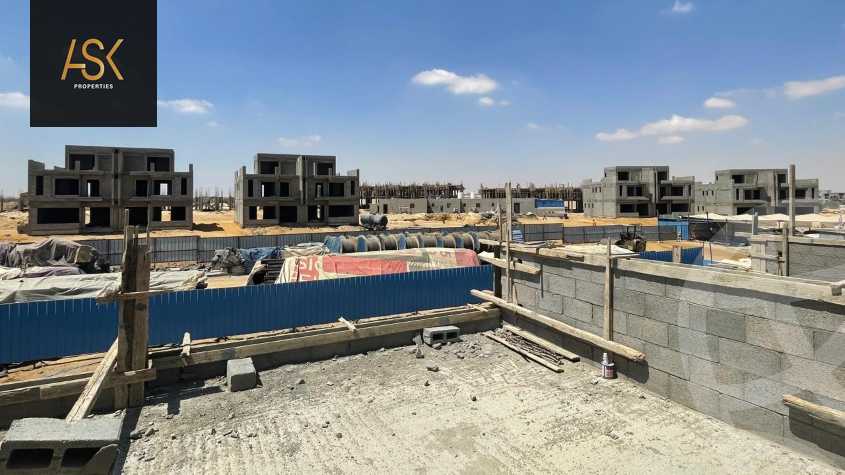 https://aqarmap.com.eg/en/listing/5818352-for-sale-cairo-el-sheikh-zayed-city-lshykh-zyd-ljdyd-v-levels-compound-dunes