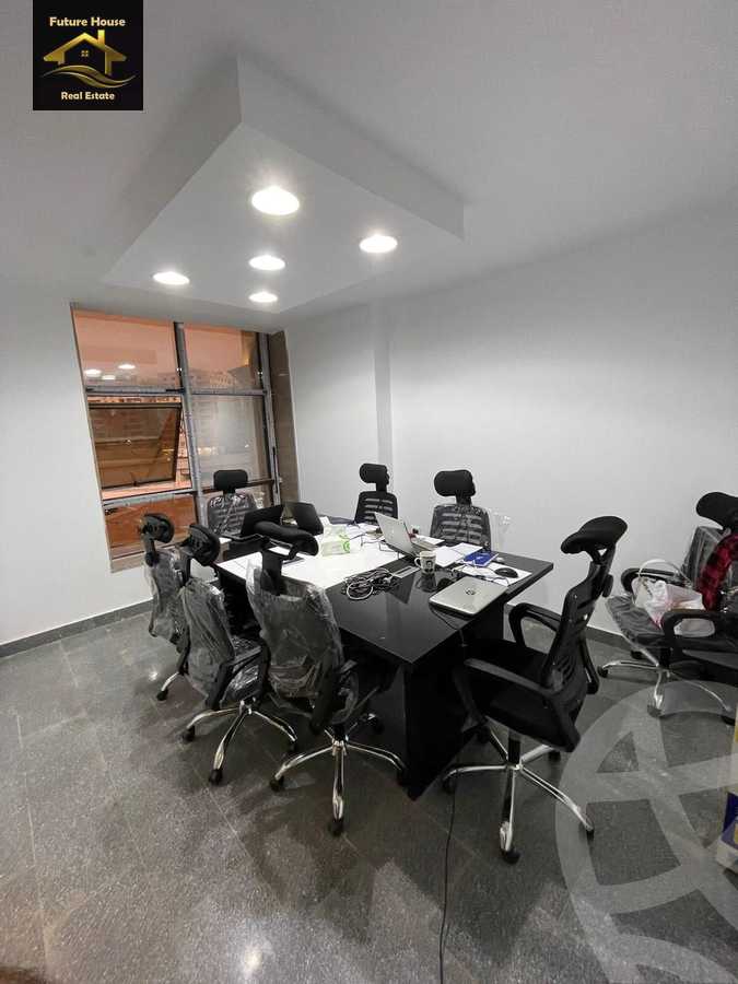 https://aqarmap.com.eg/ar/listing/5665990-for-rent-cairo-new-cairo-compounds-la-mirada-plaza-mall-grand-plaza