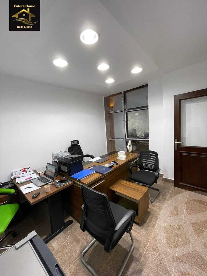 https://aqarmap.com.eg/ar/listing/5665990-for-rent-cairo-new-cairo-compounds-la-mirada-plaza-mall-grand-plaza