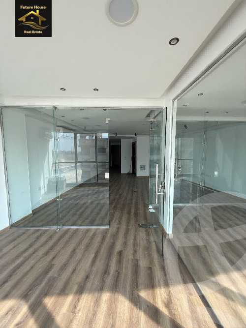 https://aqarmap.com.eg/en/listing/5666126-for-rent-cairo-el-maadi-compounds-rayhanah-plaza