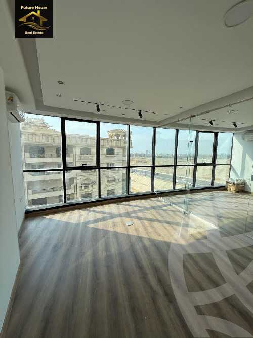 https://aqarmap.com.eg/en/listing/5666126-for-rent-cairo-el-maadi-compounds-rayhanah-plaza