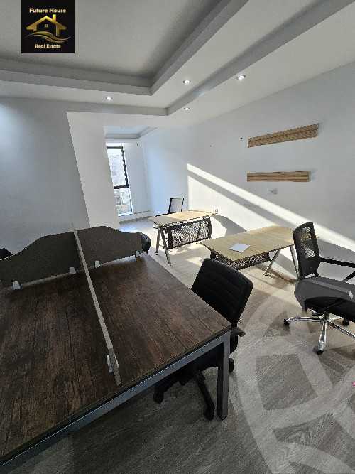 https://aqarmap.com.eg/en/listing/5666042-for-rent-cairo-el-maadi-compounds-rayhanah-plaza