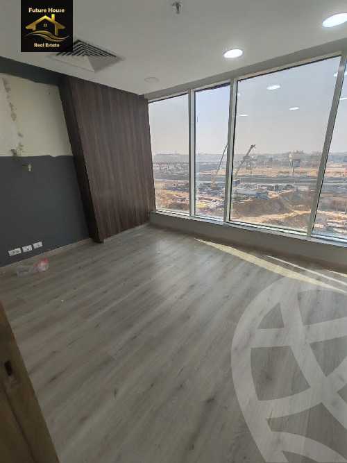https://aqarmap.com.eg/ar/listing/5675052-for-rent-cairo-new-cairo-compounds-tryfywm-byzns-kwmblks-nm-llttwyr